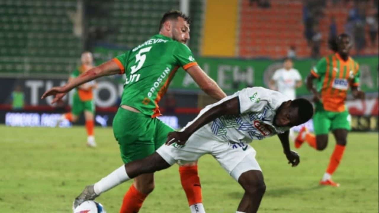 Alanyaspor Karşısında Rizespor Galibiyeti Unuttu: 5. Mağlubiyet