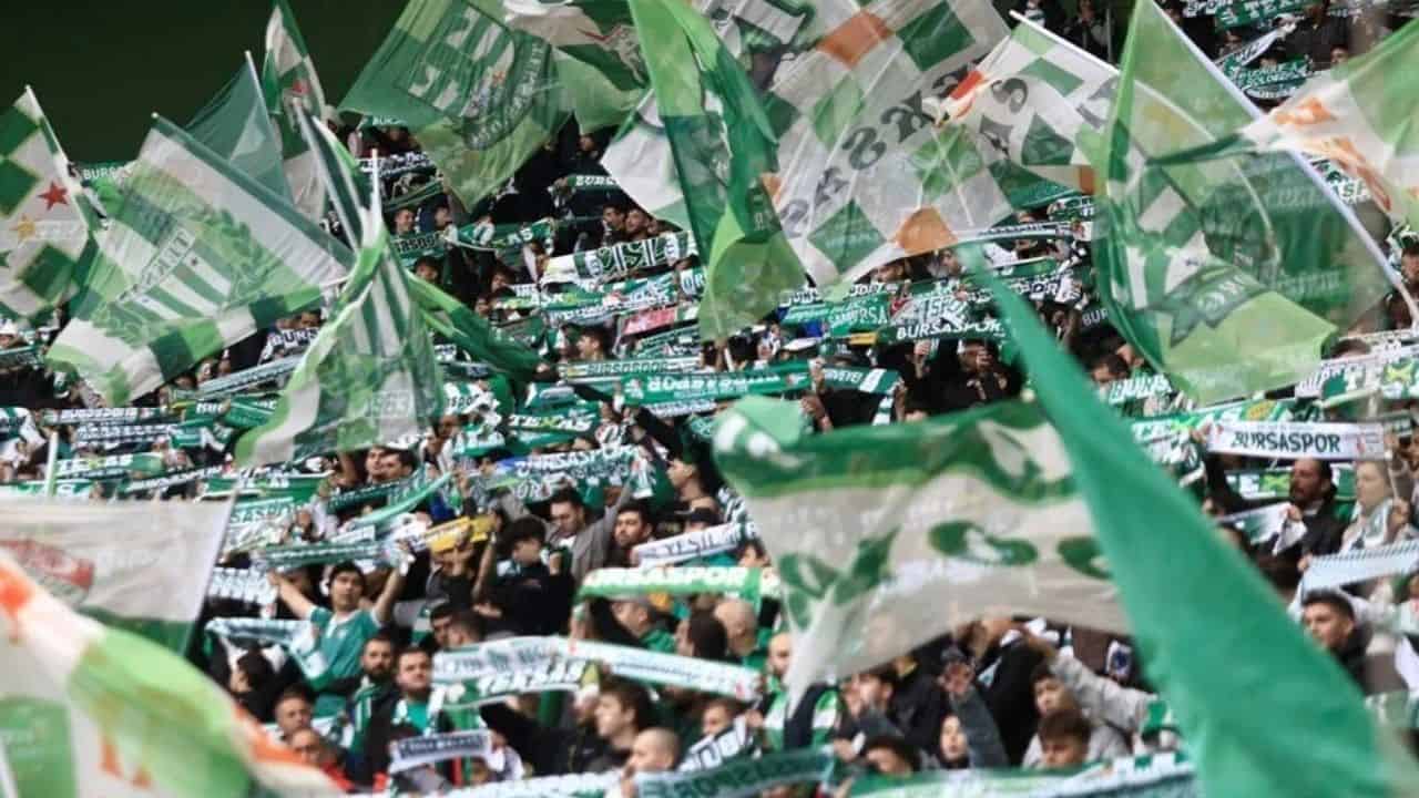 Bursaspor, Rekor Kırmaya Devam Ediyor!