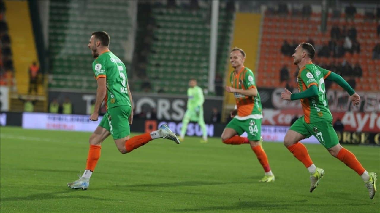 Corendon Alanyaspor Gaziantep FK Karşısında Neden Farkını Ortaya Koydu?