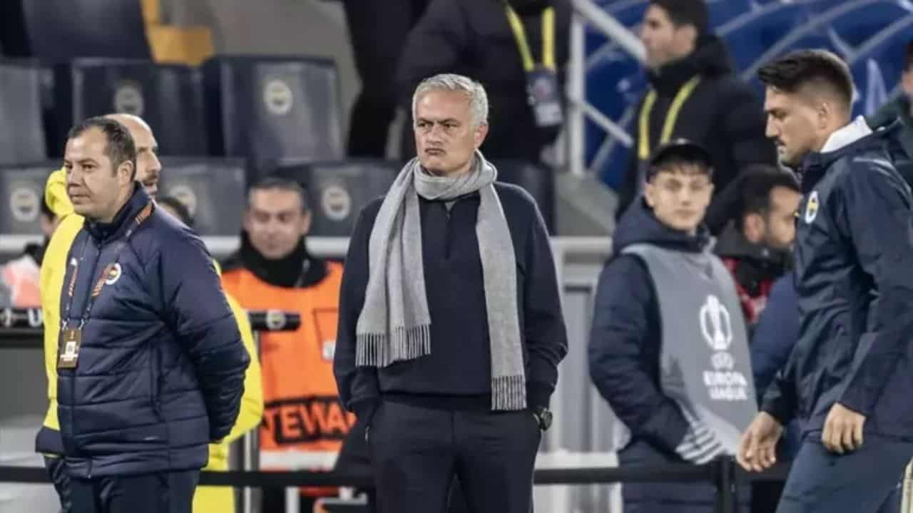 Fenerbahçe-Athletic Bilbao Maçı Sonrası İspanyollardan Şaşırtan İddia: Mourinho Görevden Alınabilir