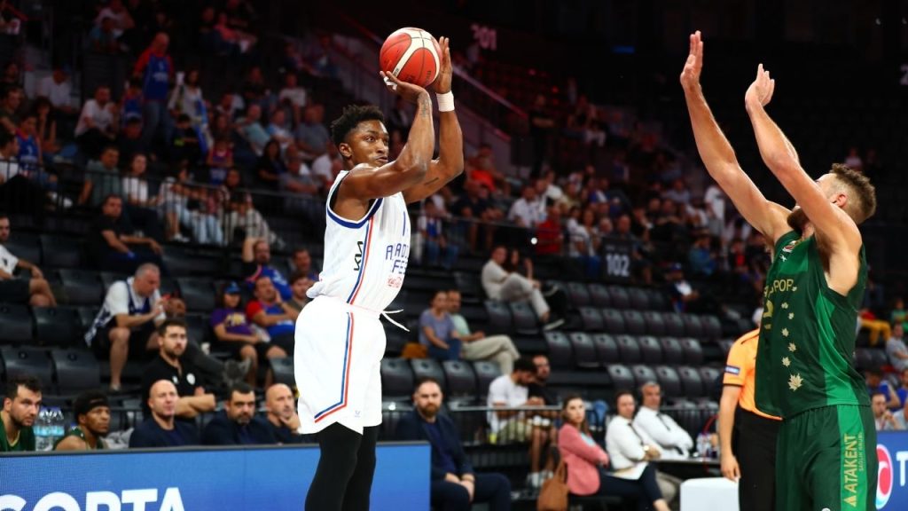  anadolu efes, yalovaspor'u farklı geçti 110 83