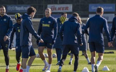 Fenerbahçe’nin Midtjylland Maçı Kamp Kadrosu Açıklandı! Mourinho Cezalı