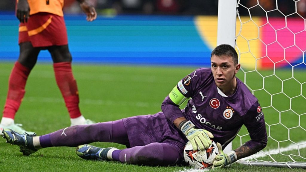 fernando muslera'nın Şok hareketi galatasaray kariyeri sonlanıyor mu