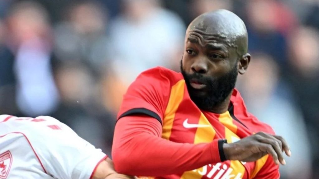 kayserispor'dan bahoken kararı kadro dışı bırakıldı ve para cezası verildi