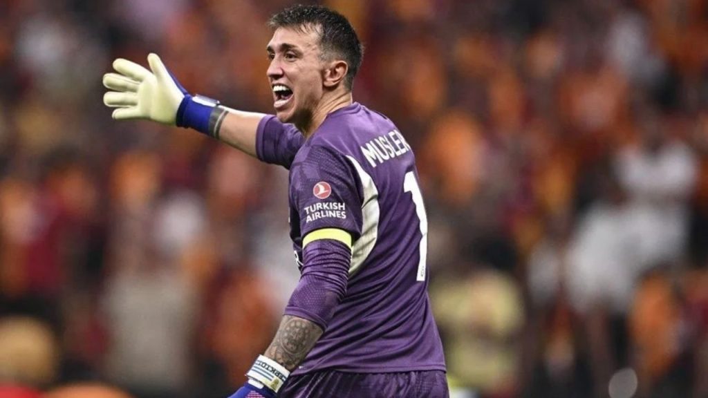 muslera'dan ayrılık İhtimali melo'ya 'beni bekle' dedim