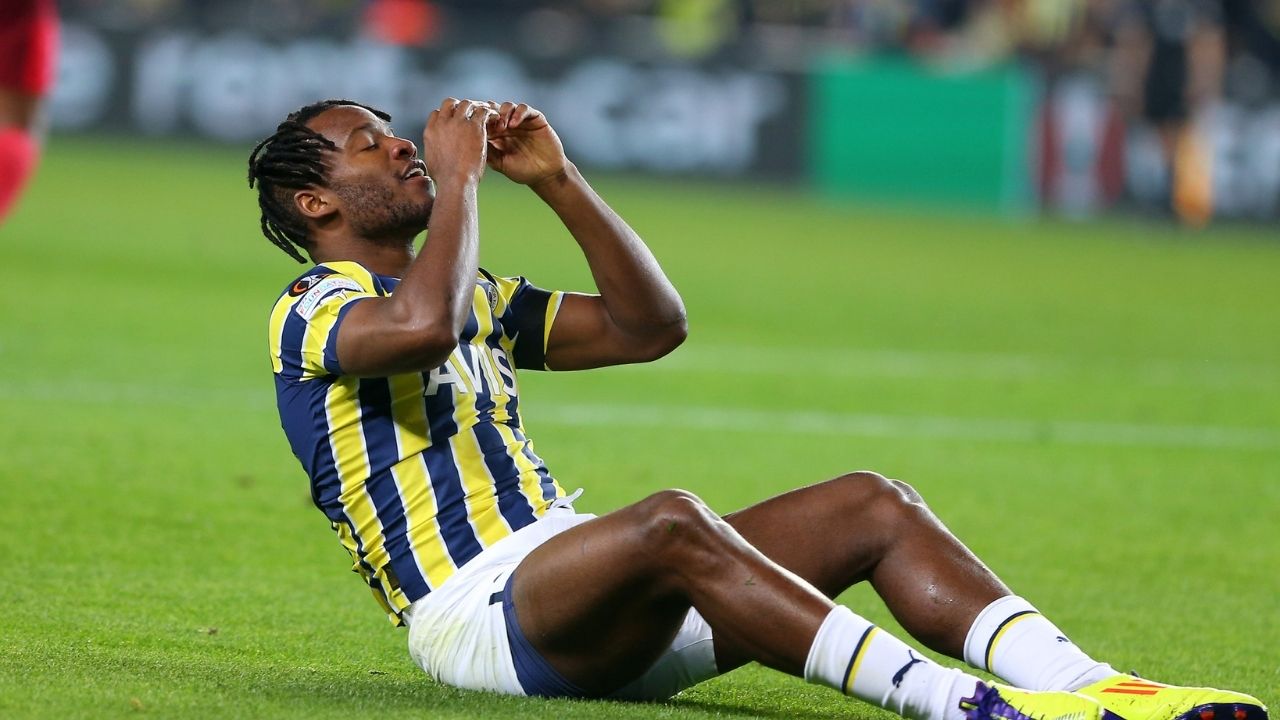batshuayi neden bu kadar sık takım değiştiriyorum bilmiyorum