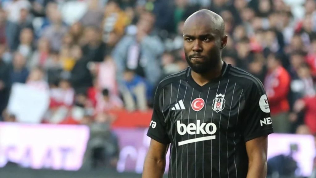  beşiktaş'ta sürpriz ayrılık al musrati, monaco'ya transfer oluyor