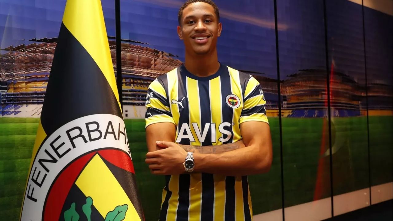 Fenerbahçe'nin Yatırımını Boşa Çıkaran Yeni Transferi
