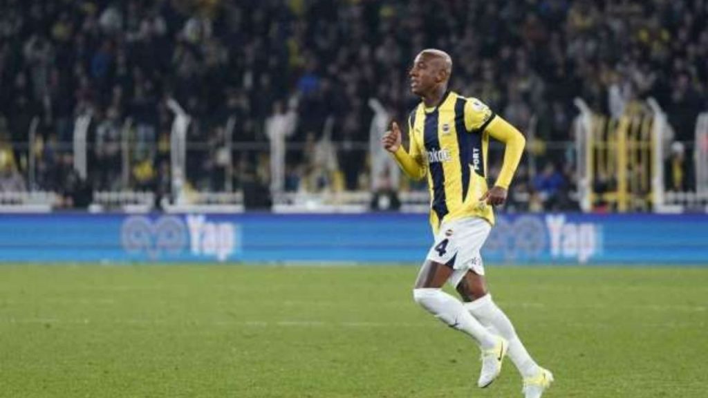 fenerbahçe'nin yeni yıldızı anderson talisca, rizespor maçında büyüledi!