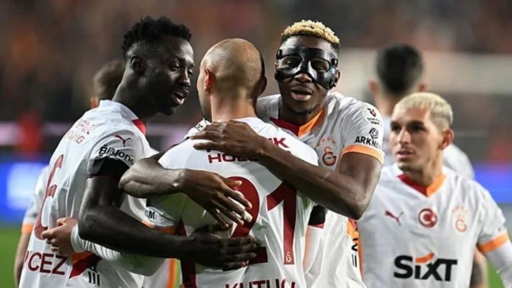  galatasaray’dan Çifte hamle! taraftarlar Çıldıracak