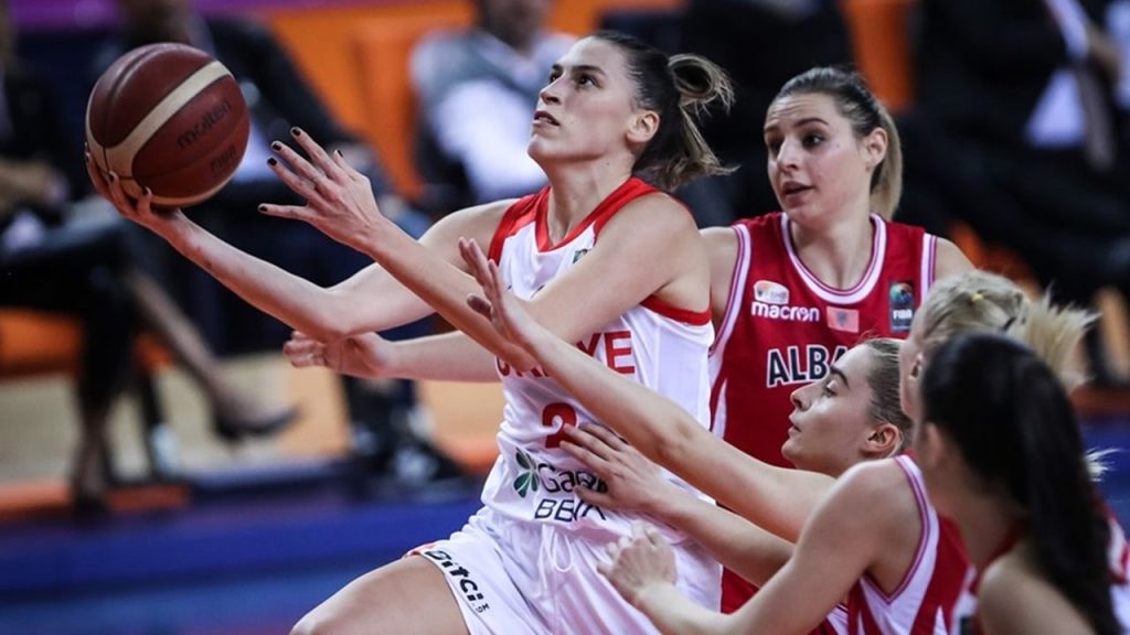  phoenix mercury, sevgi uzun'u takasla kadrosuna kattı