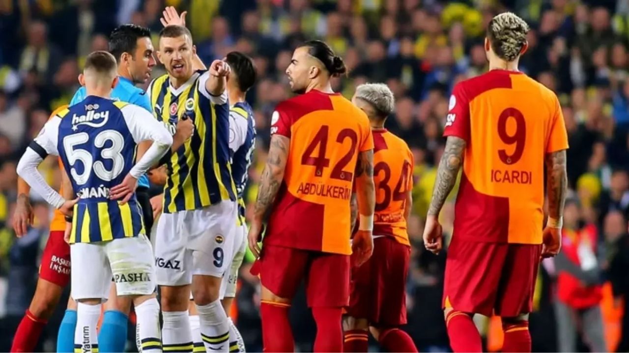 TFF, Galatasaray ve Fenerbahçe başvurularını reddetti.