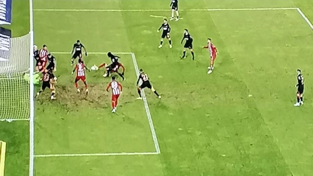 var İnceledi süper lig'de İptal edilen gol gündem oldu