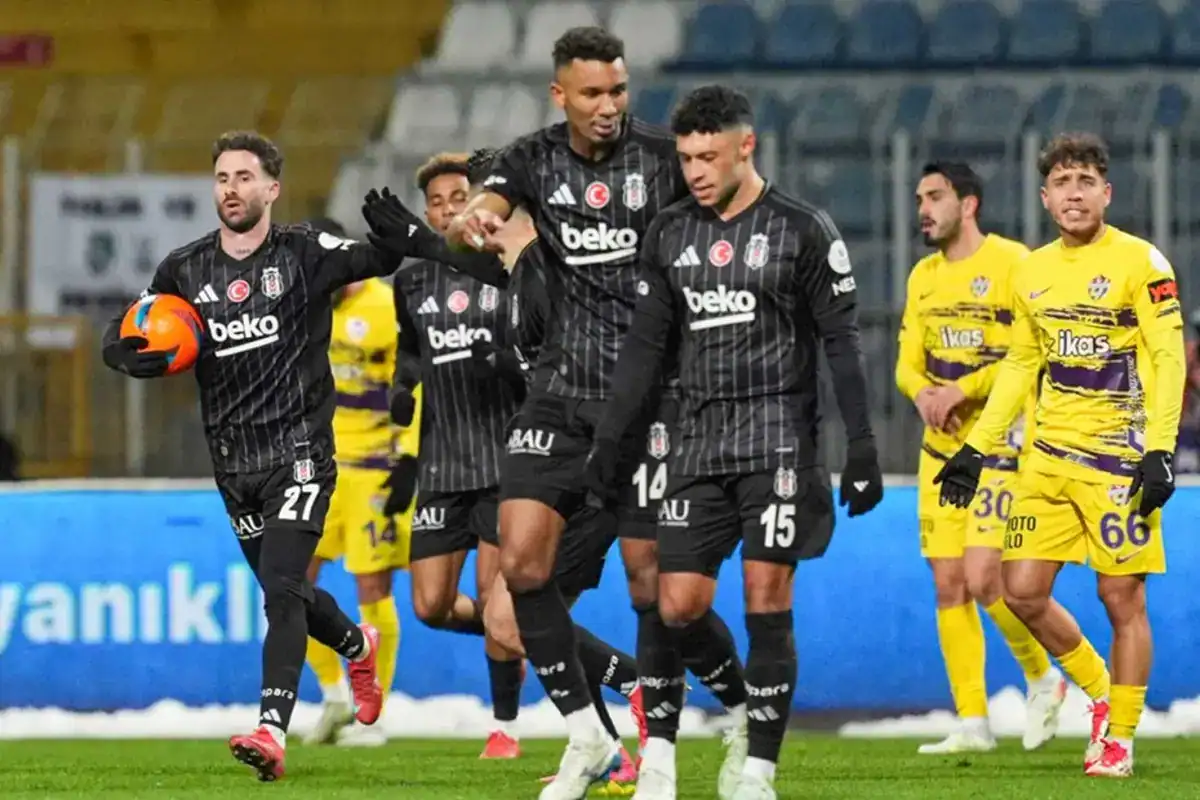besiktas-eyupspor-u-3-1-maglup-etti-18400959_1096_amp.jpg