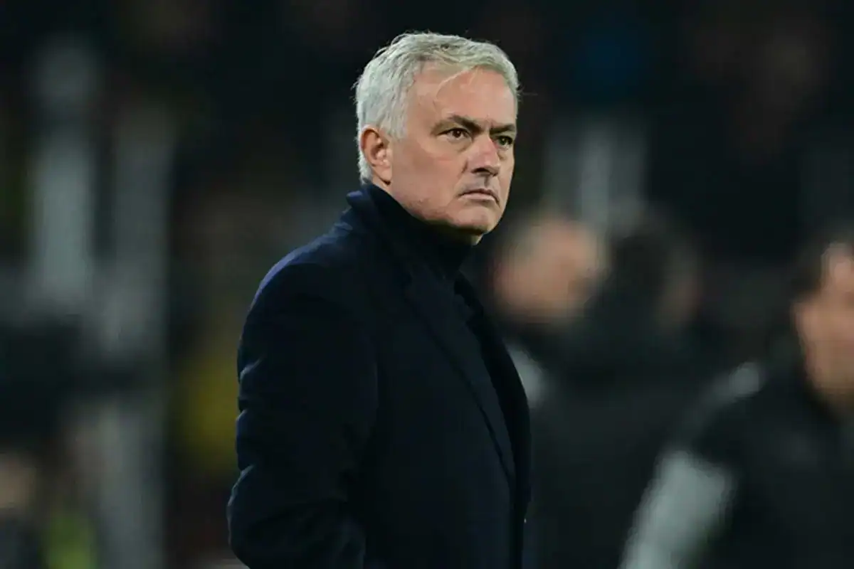 mourinho-duyurdu-fenerbahce-nin-yildizi-18398210_1932_amp.jpg