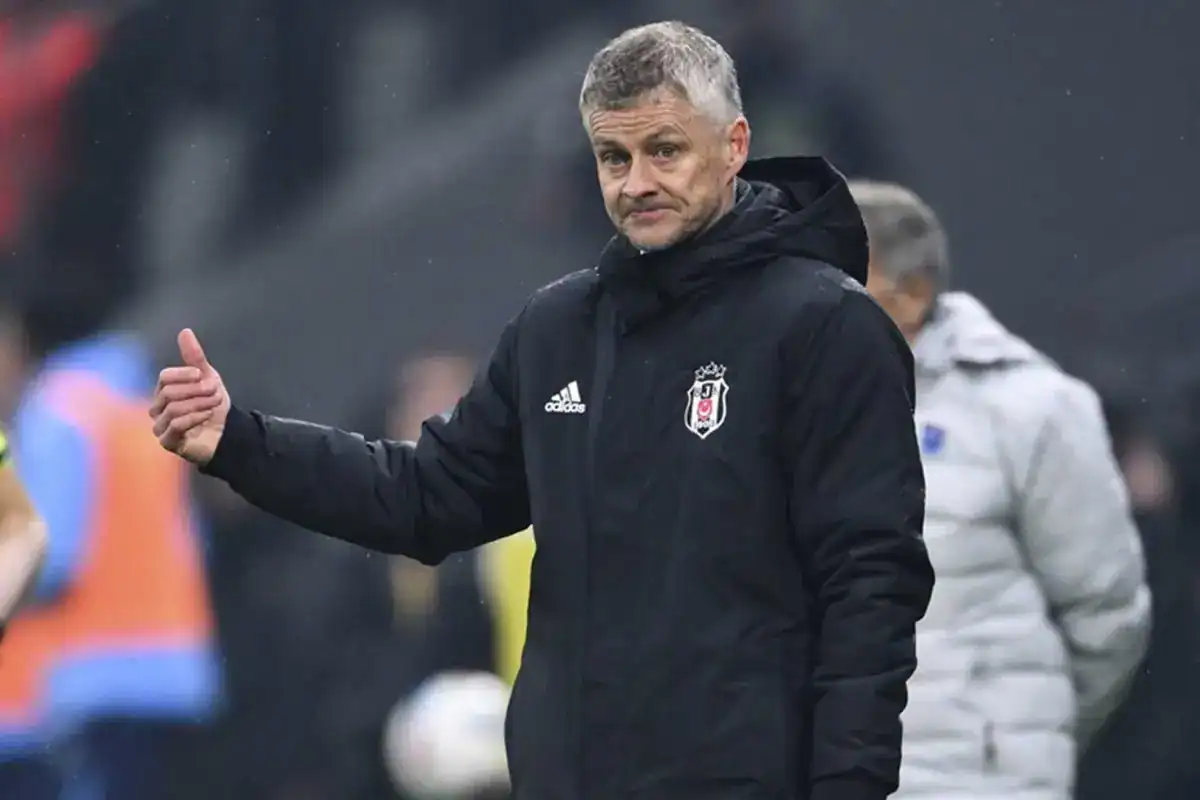 solskjaer-den-fenerbahce-ve-galatasaray-a-18379710_4605_amp.jpg