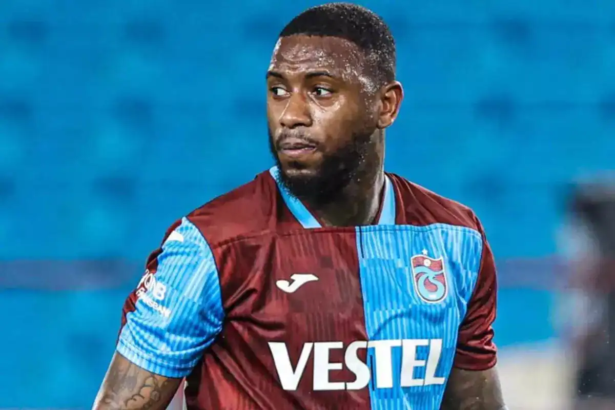 trabzonspor-stefano-denswil-in-sozlesmesini-18389782_1724_amp.jpg