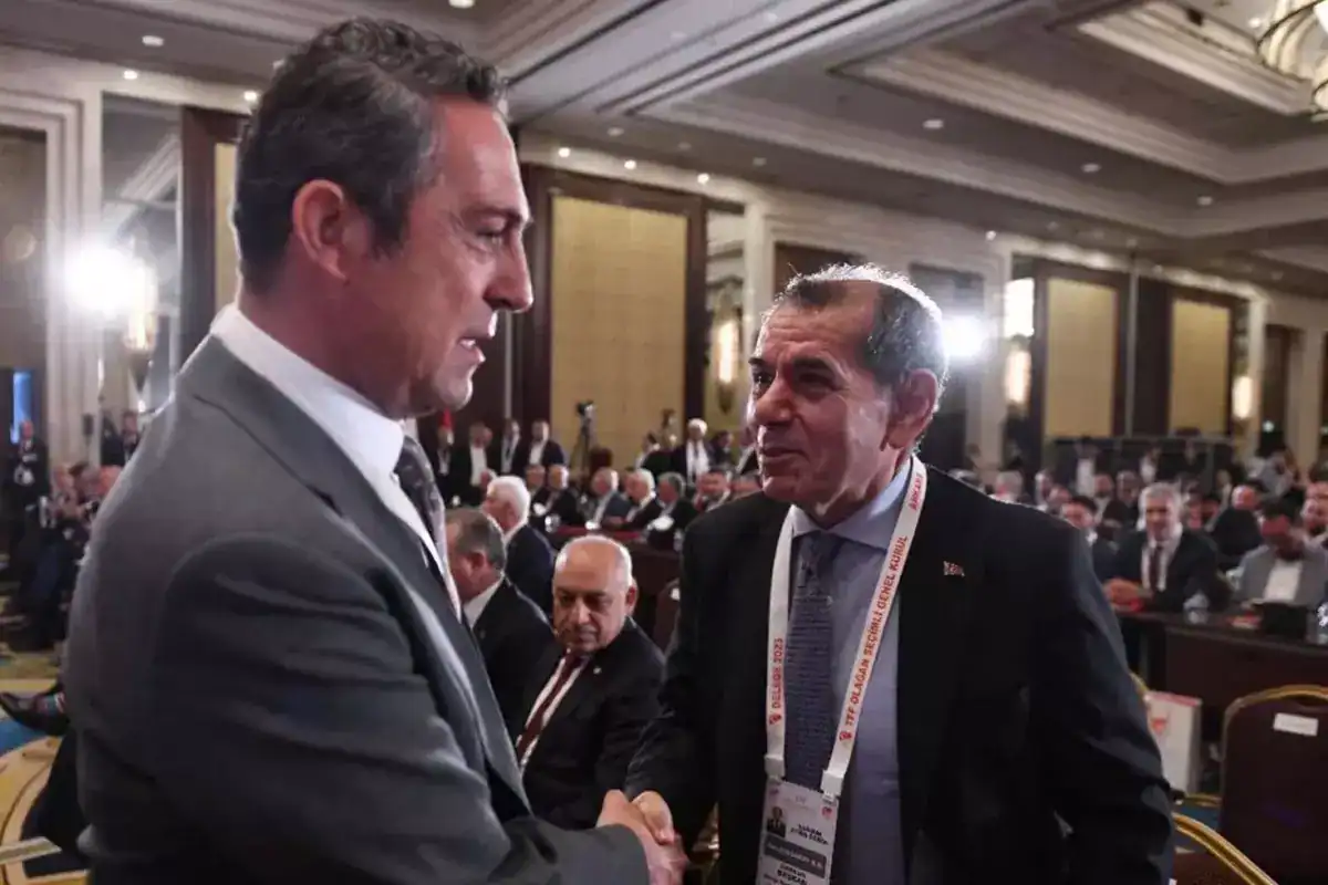 turk-futbolunda-devrim-galatasaray-ve-fenerbahce-18362368_1490_amp.jpg