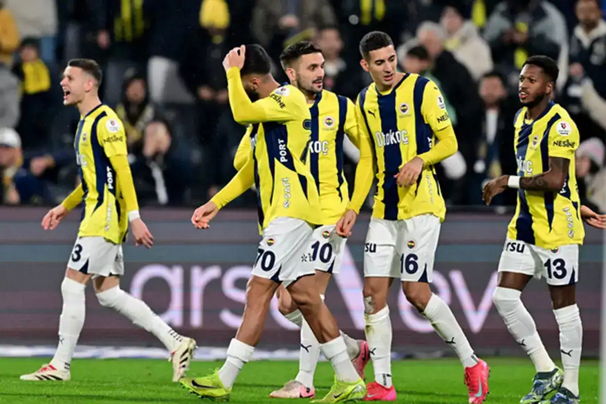 fenerbahce-nasil-tur-atlar-iste-tum-ihtimaller-18443532_4070_amp.jpg