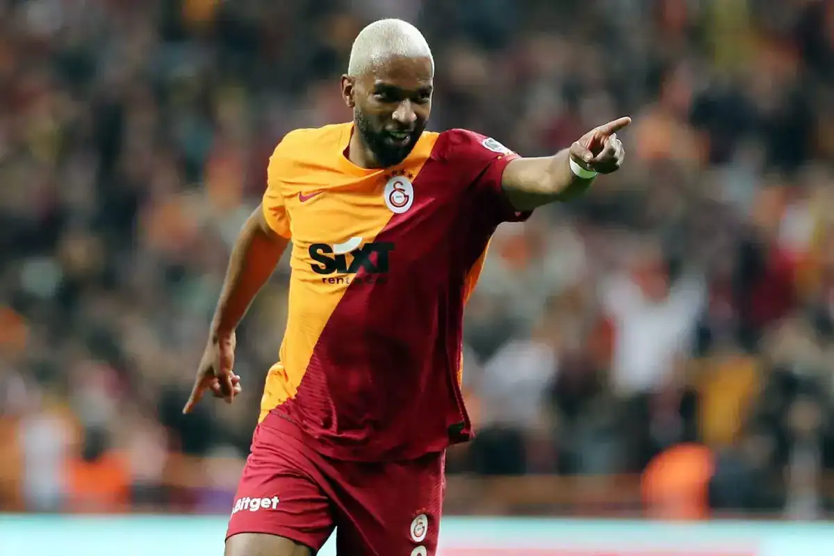 galatasaray-da-beraber-oynamislardi-babel-den-18473204_1048_amp.jpg