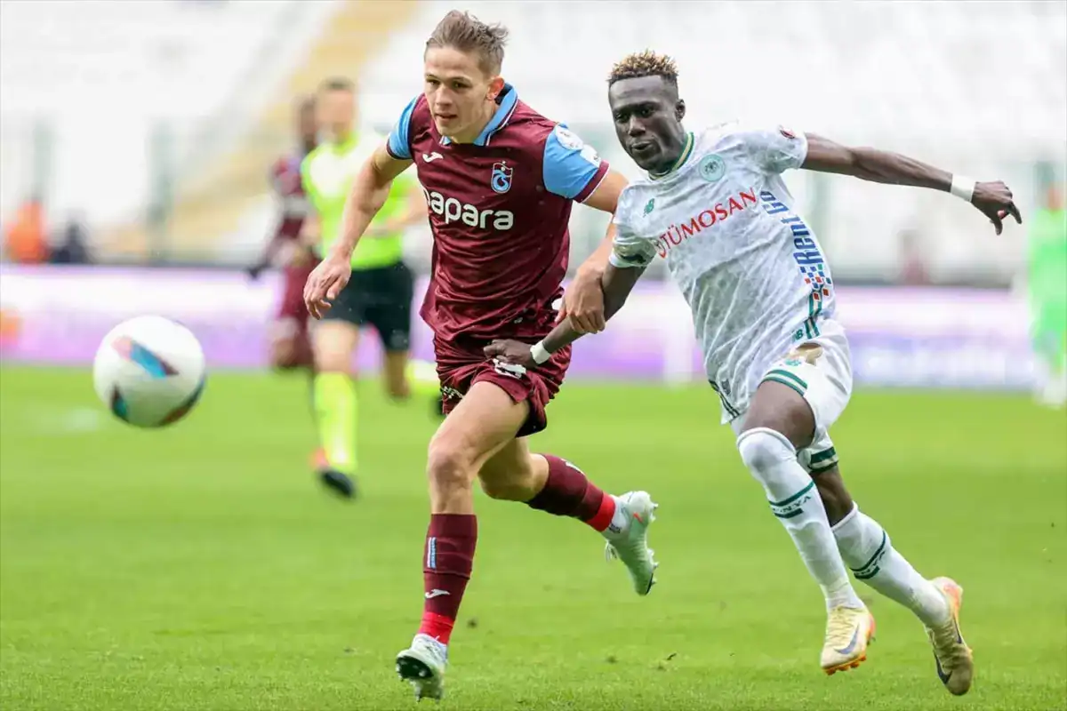 trabzonspor-konyaspor-a-1-0-maglup-oldu-18423492_1674_amp.jpg