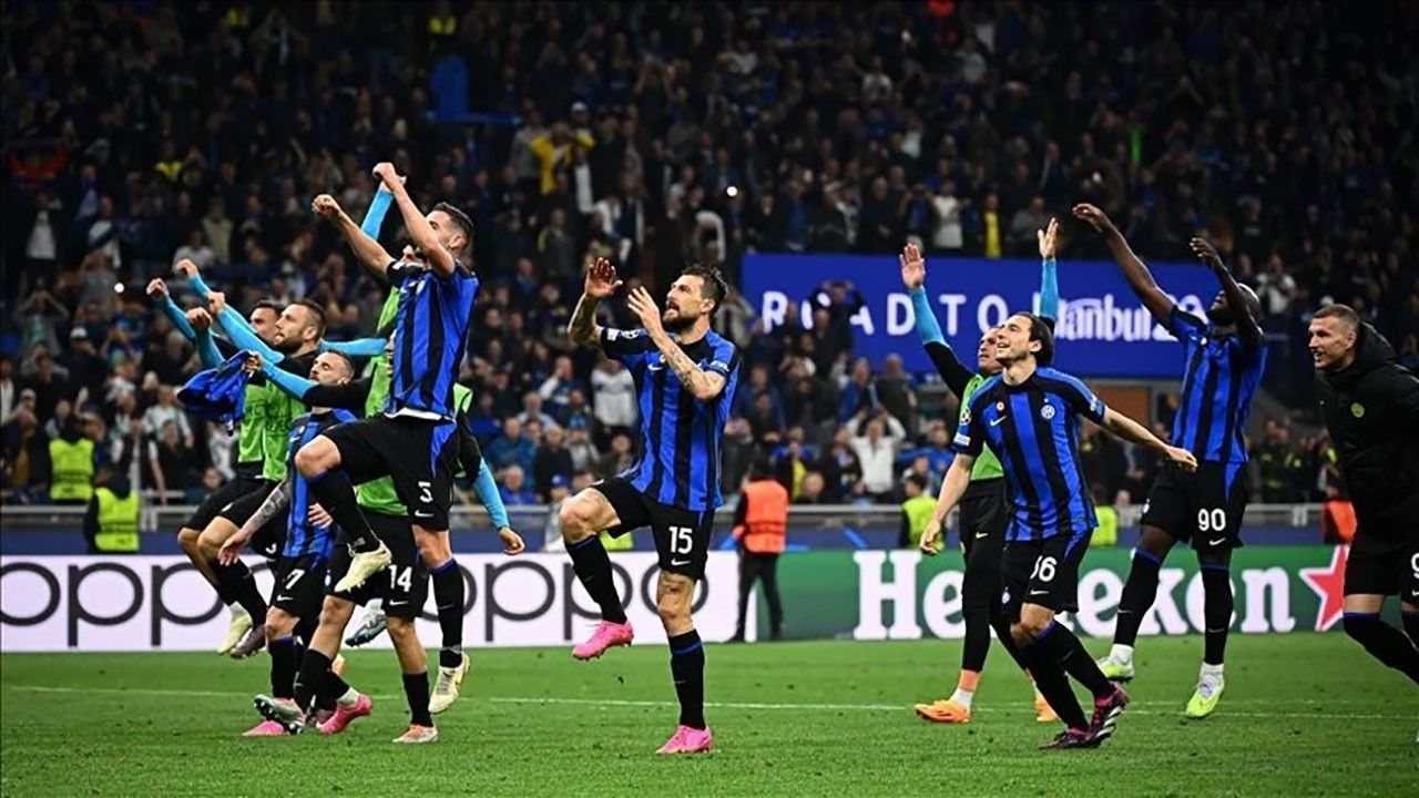 Milan, Deplasmanda Inter’i 3-0 Yenerek Finale Yükseldi!
