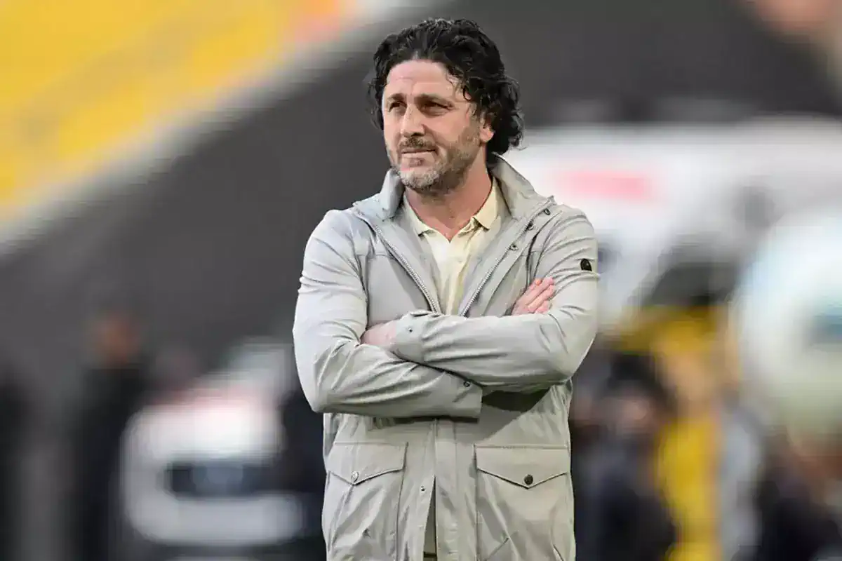fatih-tekke-galibiyete-ragmen-futbolculari-18527587_5932_amp.jpg