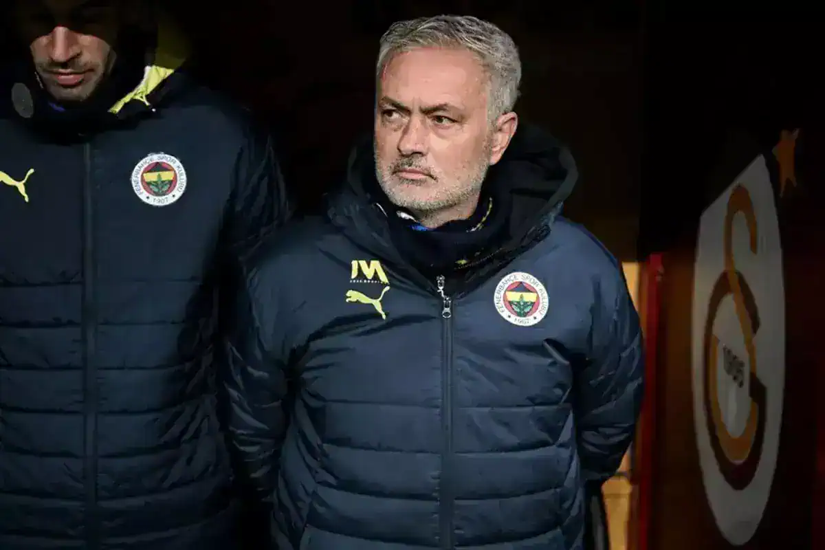 fenerbahce-de-unutulan-11-5-milyon-euroluk-yildiz-18526345_541_amp.jpg