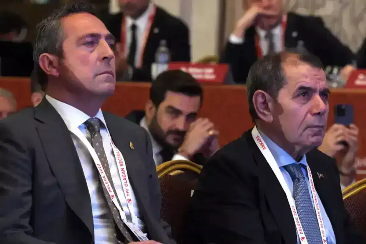 fenerbahce-ve-galatasaray-trabzonspor-un-yildizi-18505093_4754_amp.jpg