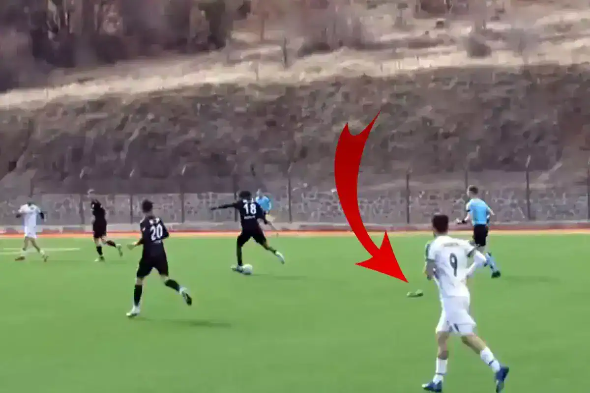 kramponu-cikan-futbolcunun-attigi-gol-agizlari-18571437_2987_amp.jpg