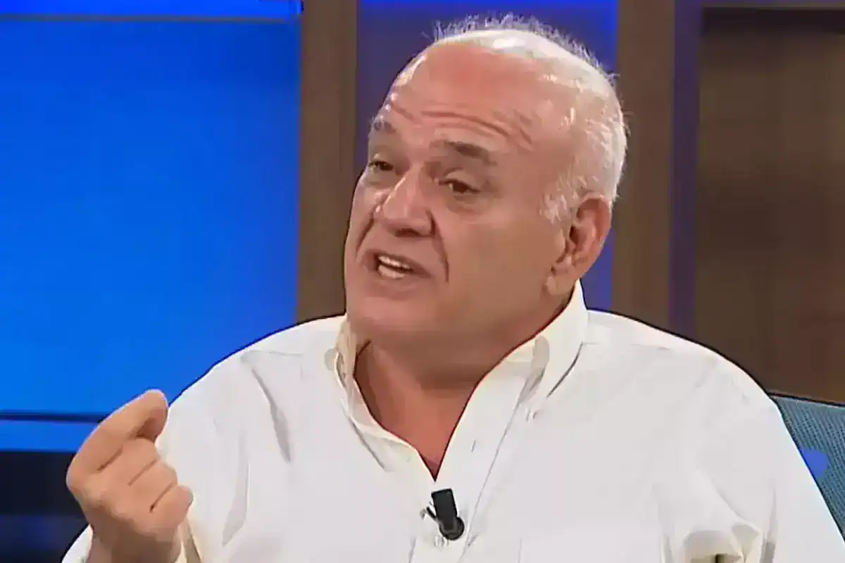 ahmet-cakar-mourinho-icin-acti-agzini-yumdu-18620436_3933_amp.jpg
