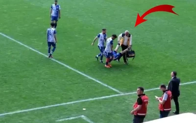 Amatör Lig’de ilginç anlar! Sakatlanan futbolcu elle taşındı