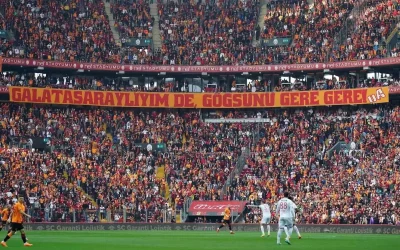 Galatasaray’da umutlar kırılıyor: İlk ayrılık yaşanıyor!
