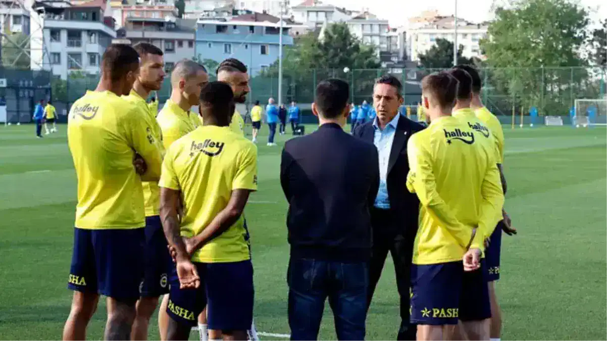 fenerbahce-de-mourinho-dahil-16-isim-yollar-18591665_6204_amp.jpg