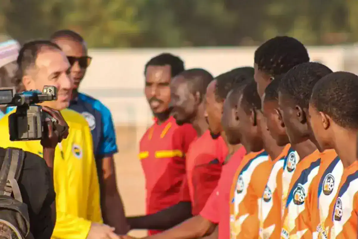 fenerbahce-den-afrika-cikarmasi-genc-yetenekleri-18577111_9355_amp.jpg