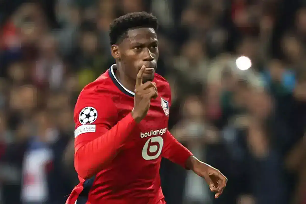 fenerbahce-ye-kotu-haber-jonathan-david-in-yeni-18643443_6609_amp.jpg