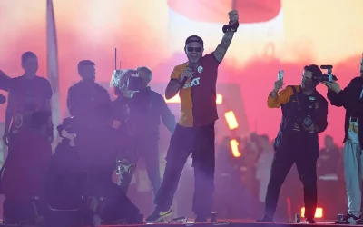 Ali Koç formasıyla sahaya çıkan Icardi’nin ‘Fener ağlama’ tezahüratı!