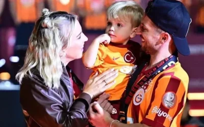 Mertens çifti sürpriz yaparak bebeğine Türkçe isim verecek!