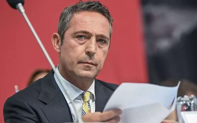 Ali Koç’un teklifini reddeden oyuncu futbolu bırakıyor.