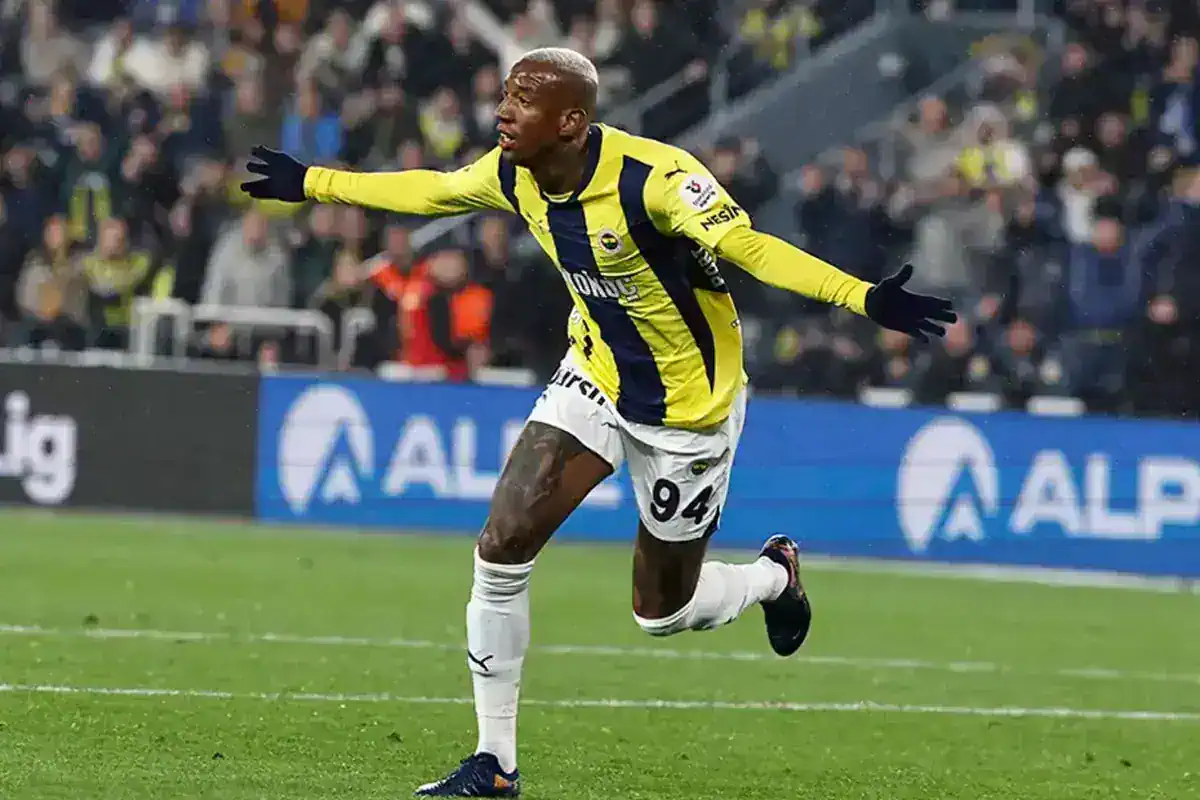 anderson-talisca-ya-premier-lig-den-surpriz-talip-18795779_3749_amp.jpg