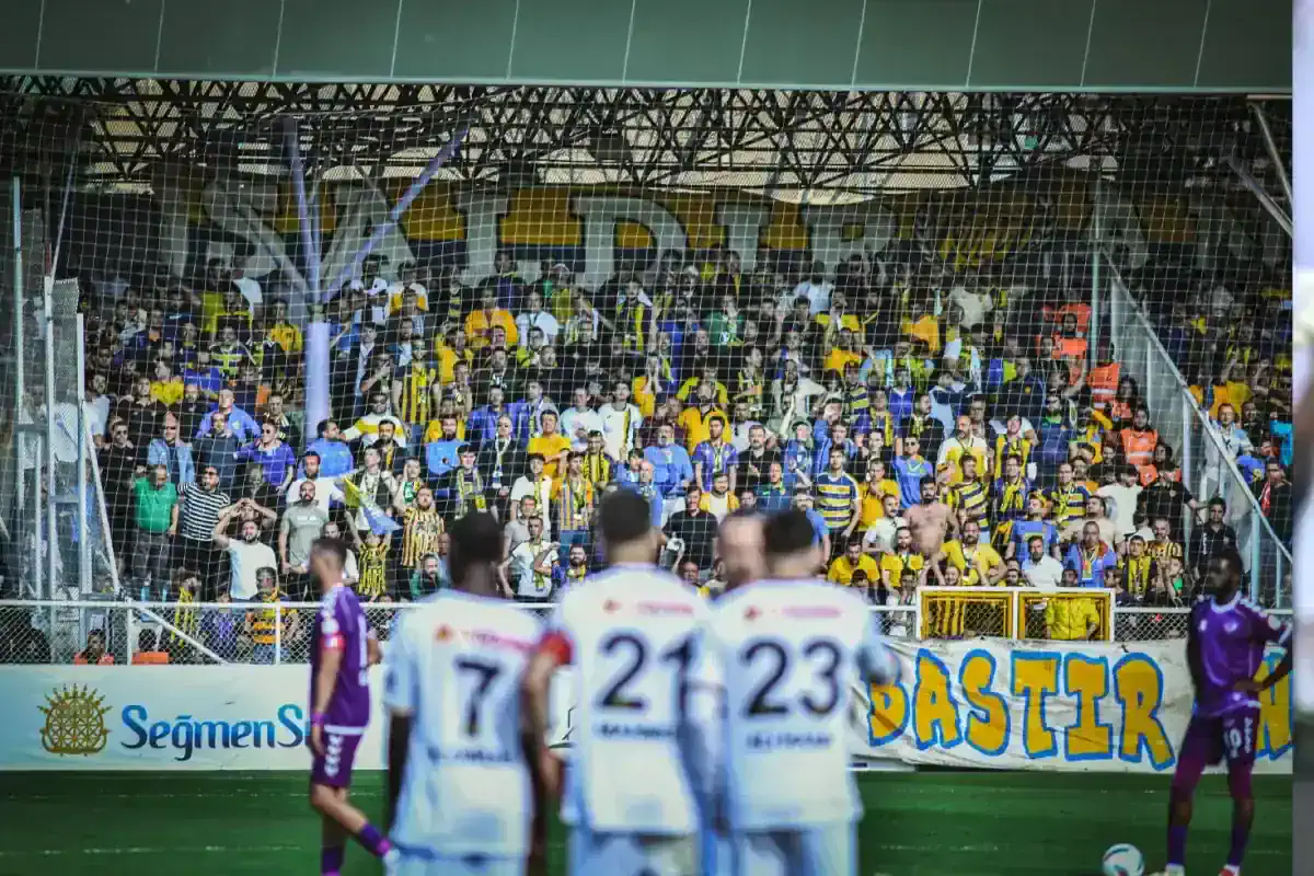 ankaragucu-isyan-etti-oyuncularimizi-caliyorlar-18749761_4494_amp.jpg