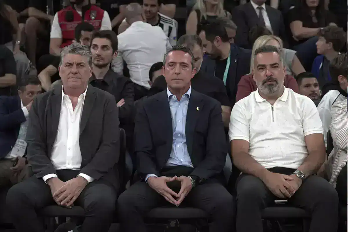 besiktas-fibabanka-fenerbahce-beko-derbisinde-18781302_48_amp.jpg