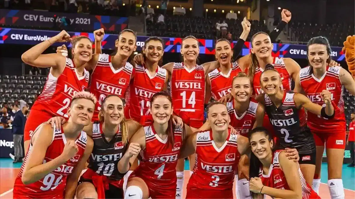 dominik-cumhuriyeti-turkiye-voleybol-maci-ne-18759203_1757_amp.jpg