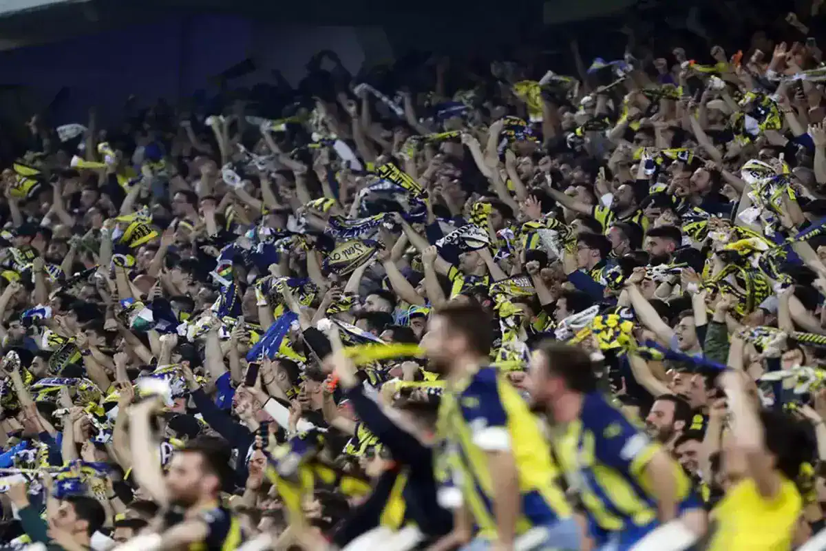 dunyaca-unlu-yildiz-fenerbahce-ye-evet-dedi-18783189_1583_amp.jpg