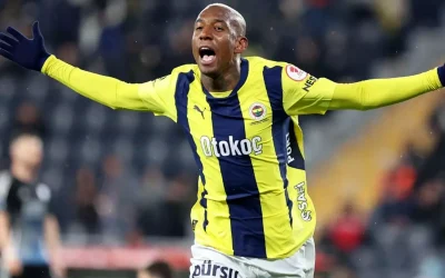 Fenerbahçe’de transfer beklentileri artarken bir yandan da yıldız ayrılıyor.