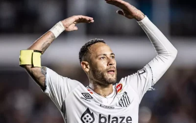Fenerbahçe’nin yeni transferi Neymar, imzayı attı