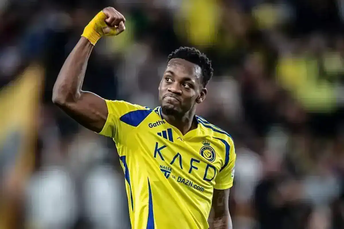 fenerbahce-ye-90-milyon-euroluk-golcu-gorusmeler-18749081_710_amp.jpg