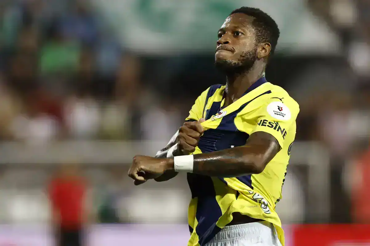 fenerbahceli-fred-transferde-gorustugu-takimi-18796129_5828_amp.jpg
