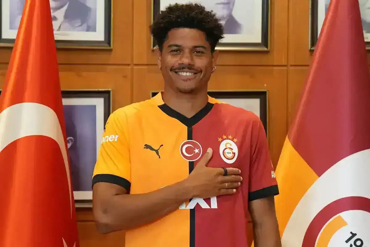 galatasaray-sara-nin-bonservisini-belirledi-18797797_8657_amp.jpg