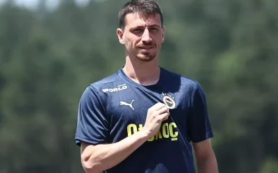 Mert Hakan Yandaş’ın Tatildeki Şaşırtıcı Hareketi!